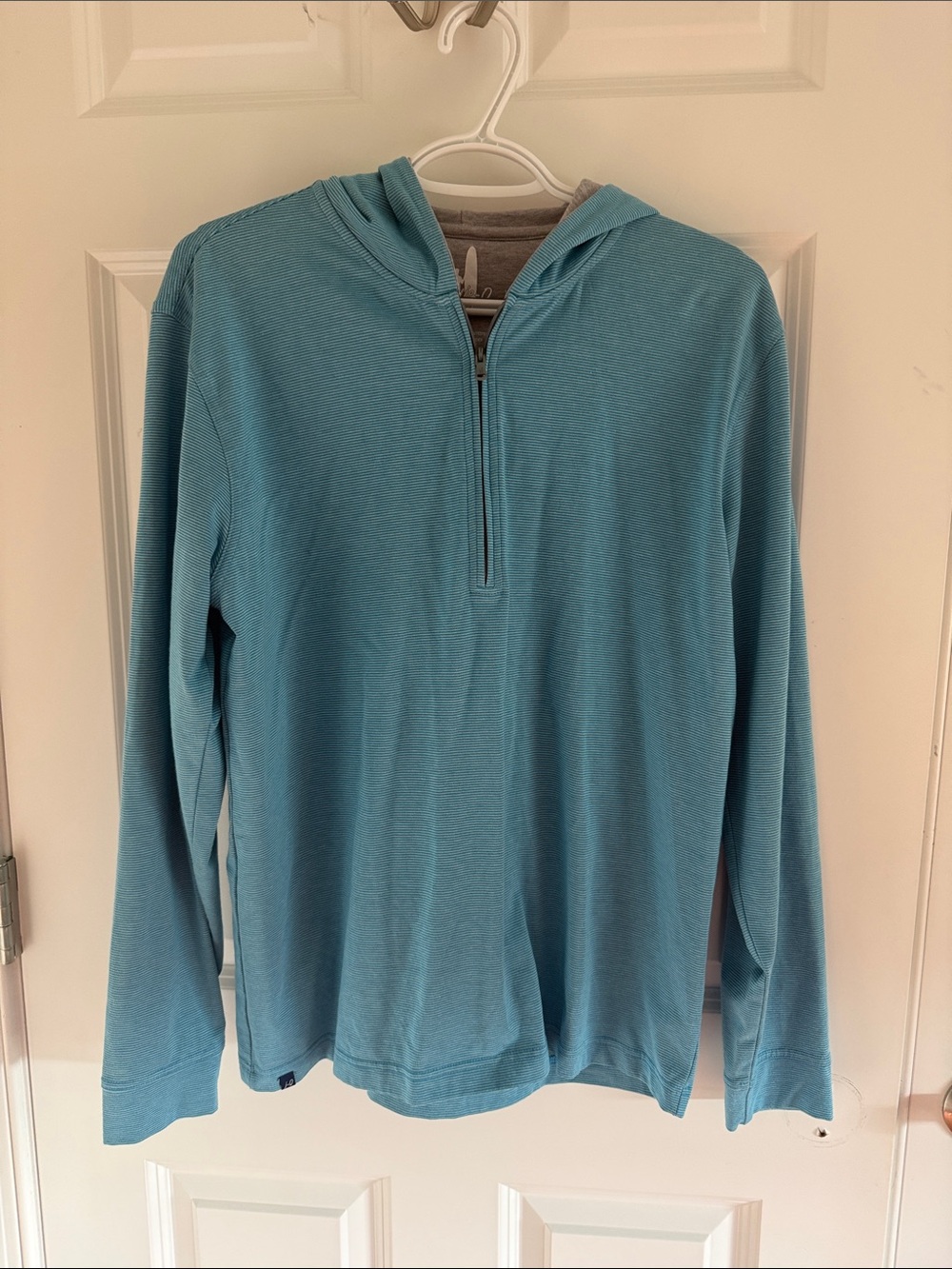 Men's johnnie-o Half-Zip Hooded Sweater Striped Teal Blue Medium